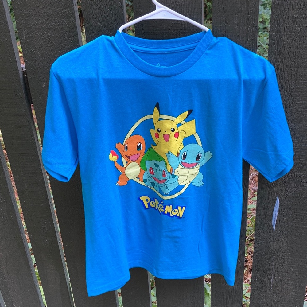 POKEMON NWT Graphic Tee Size 10/12